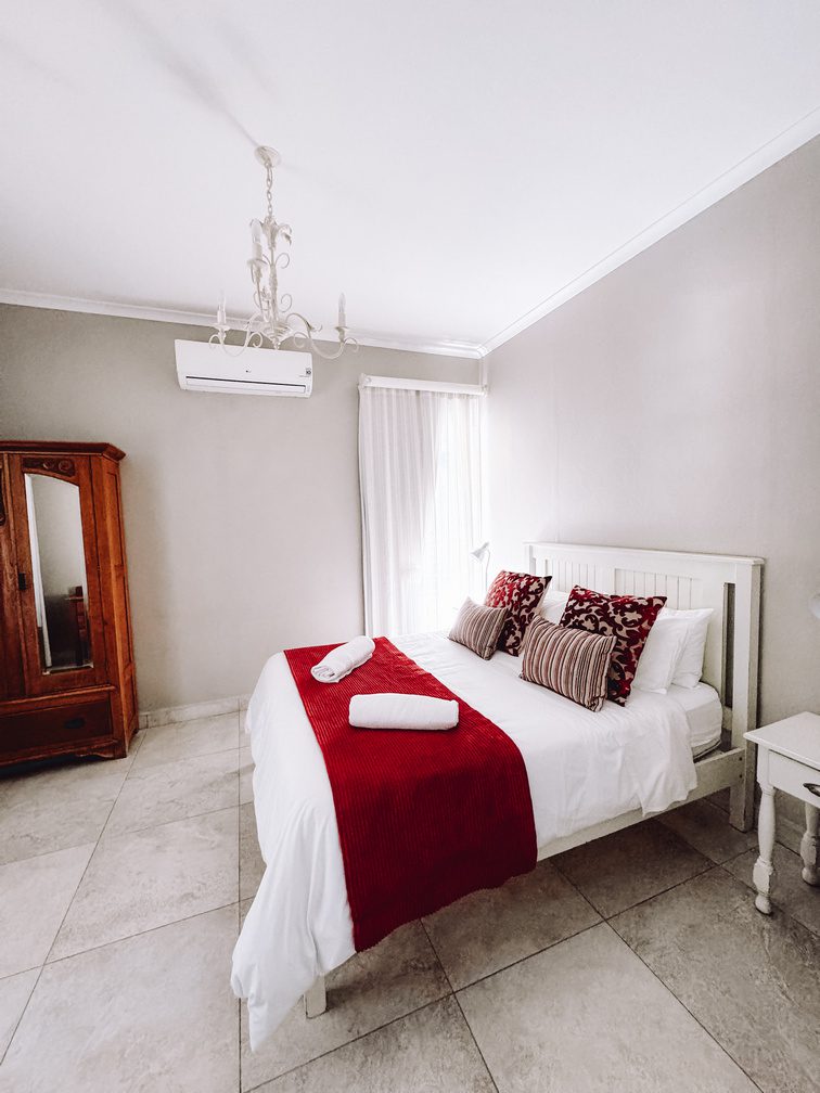 Victorian Flat 3 - Image 3